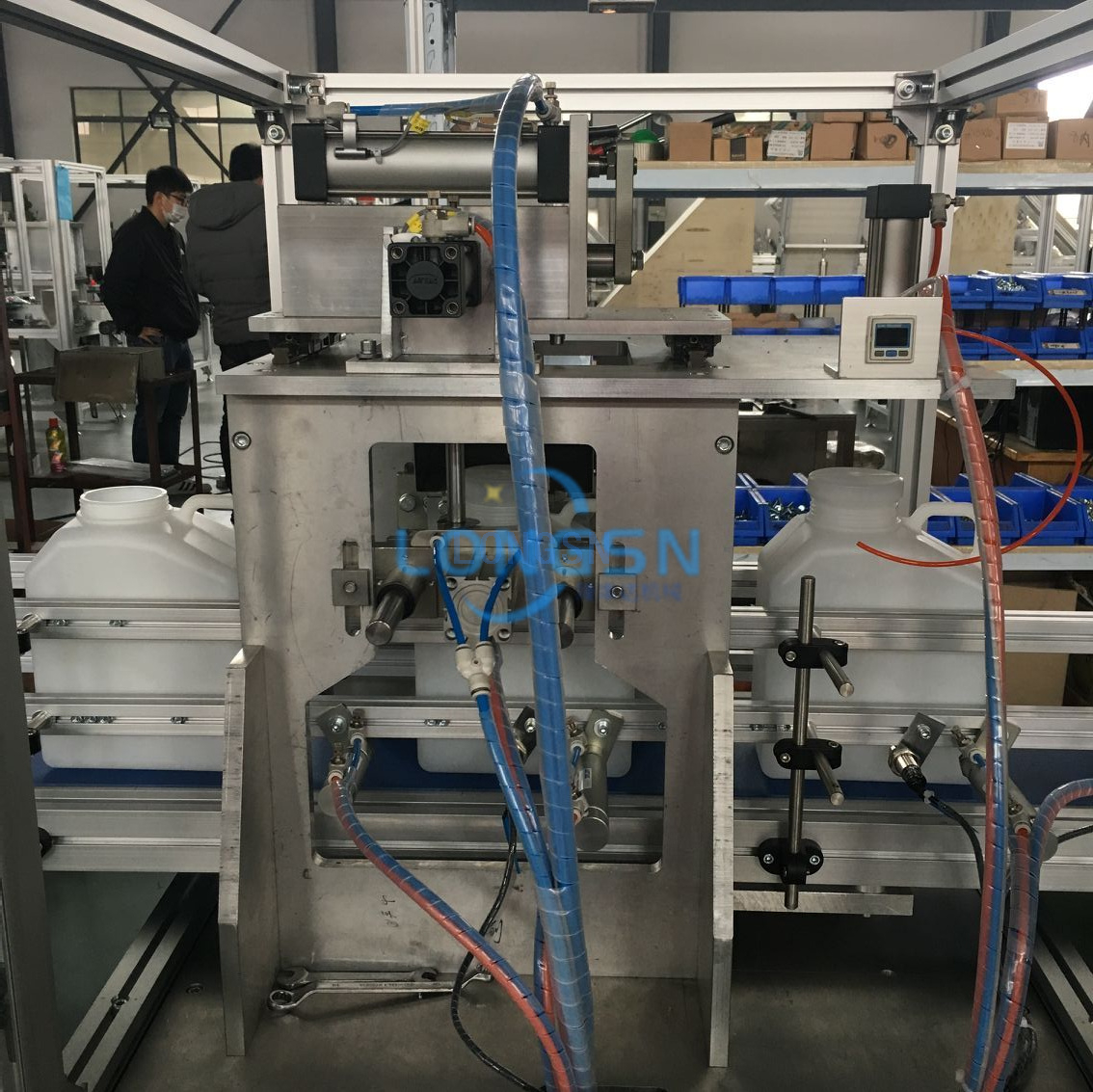 Κατασκευαστής μηχανής κοπής μηχανών κοπής αυτόματων πλαστικών βάζων δοχεία φιαλών